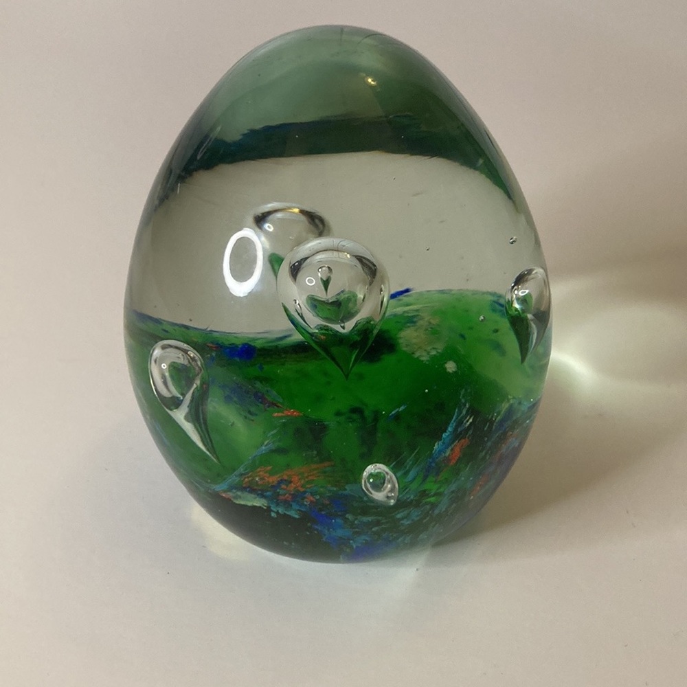 Vintage Paperweight🔮